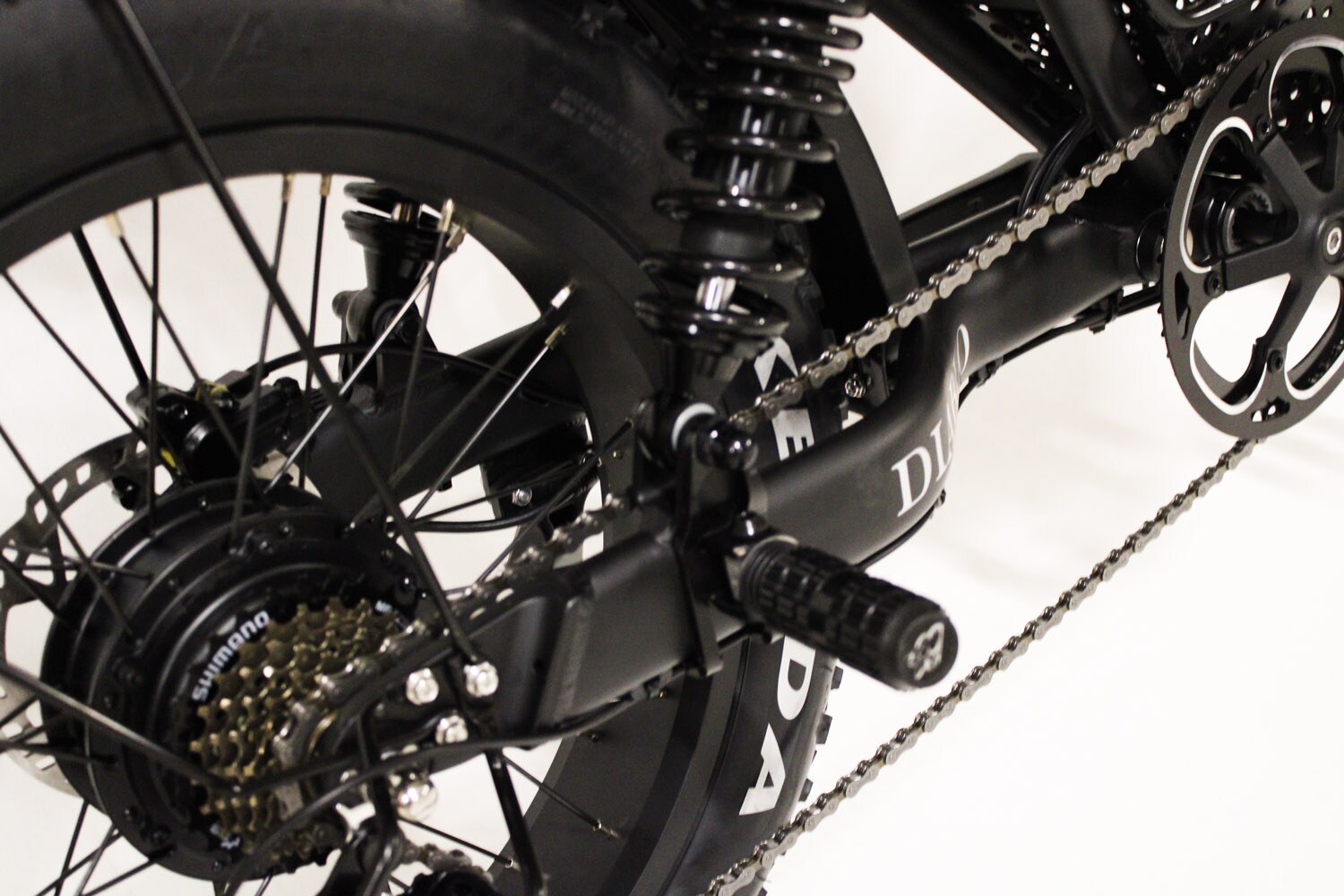 Diablo Q6 Svart  Nyhet 2025